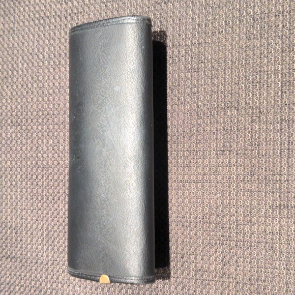 Gianni Versace Sunglasses with Case - Picture 8 of 8